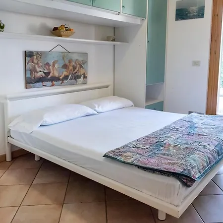 Marcelli, Trilocale Con Portico A 250mt Dal Mare - M255 Marcelli